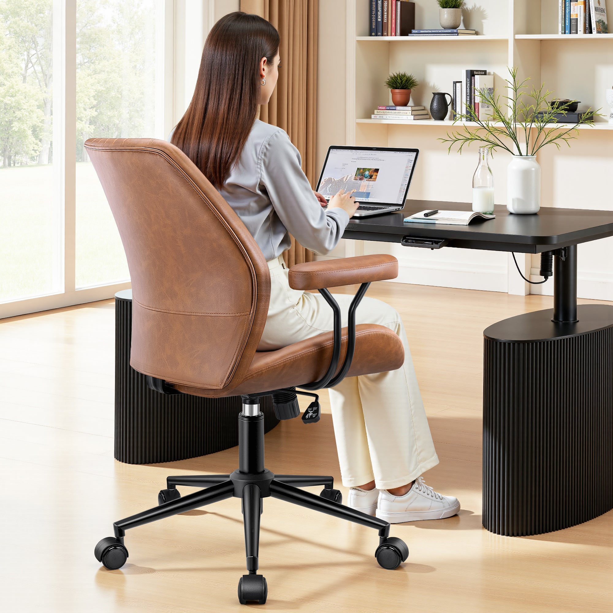 HeroSet Leather Office Chair with Removable Armrests